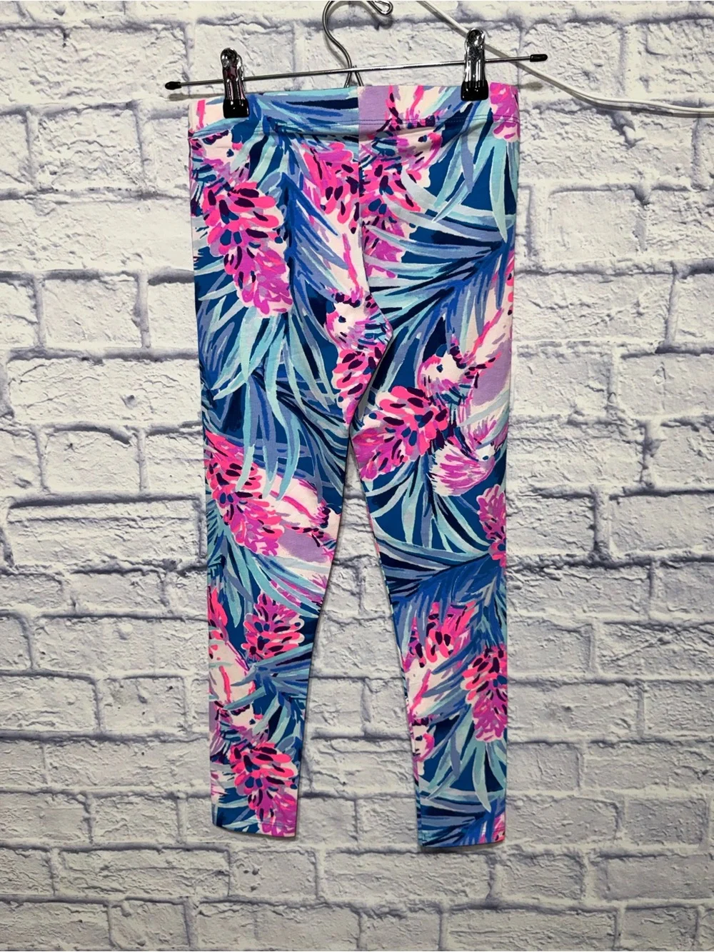 Lilly Pulitzer Girls Bundle L 8-10 Blue Peplum Top & Tropical Floral Leggings